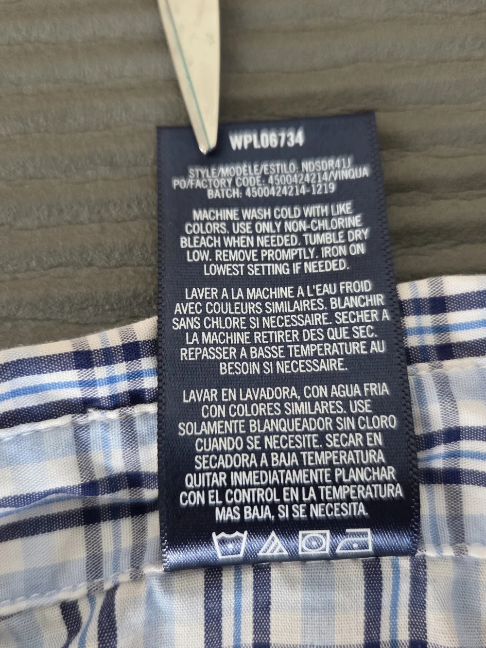 Nautica Boys White, Light Blue & Navy Plaid Button-Down Shirt 3T